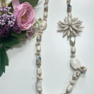COLLAR LARGO BEIGE