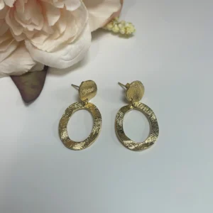 PENDIENTES LIA DORADOS
